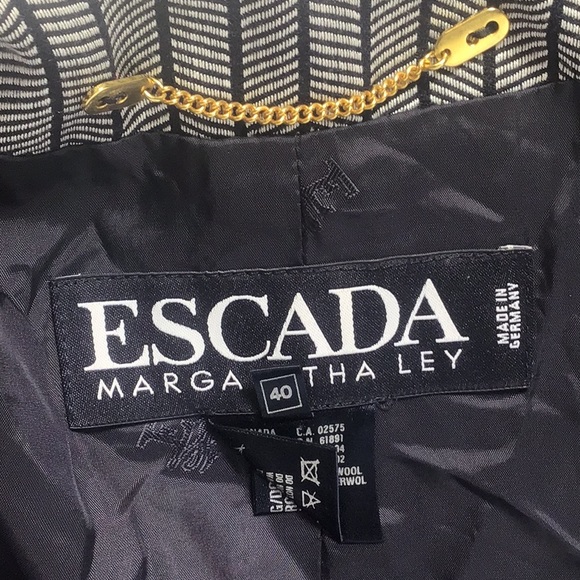 Escada Pin Stripe Wool/ Silk Business Blazer Jacket - Picture 3 of 9